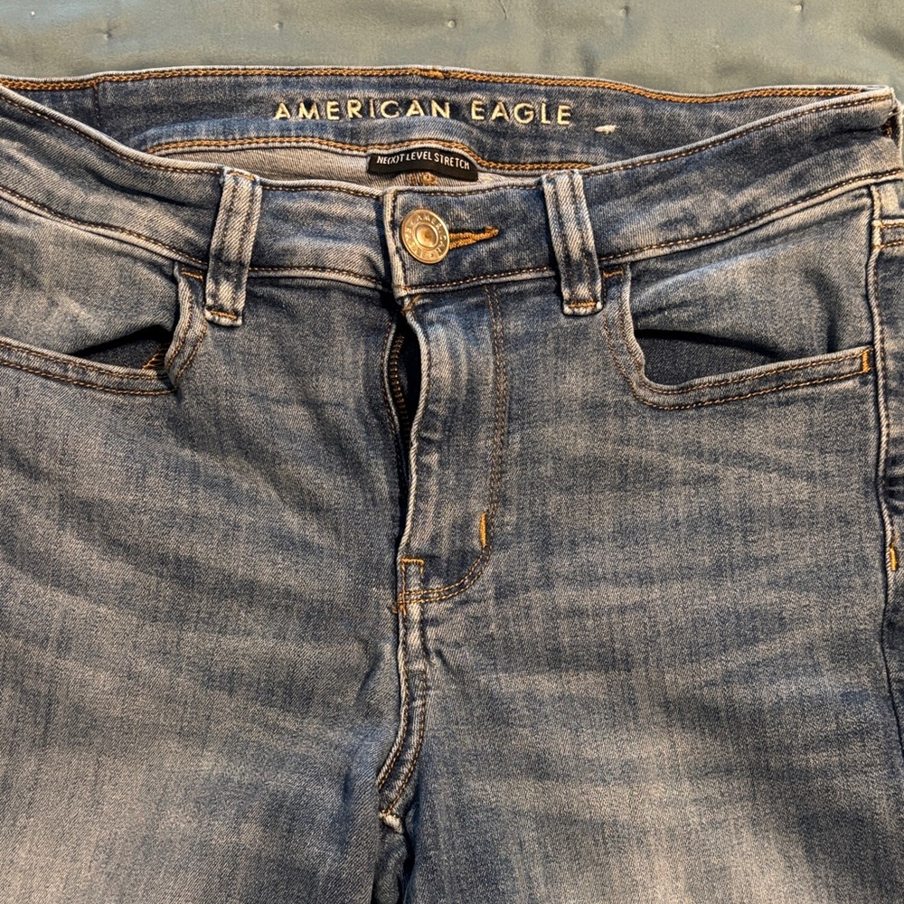 American Eagle Outfitters Light Blue Stretch Denim Jeans